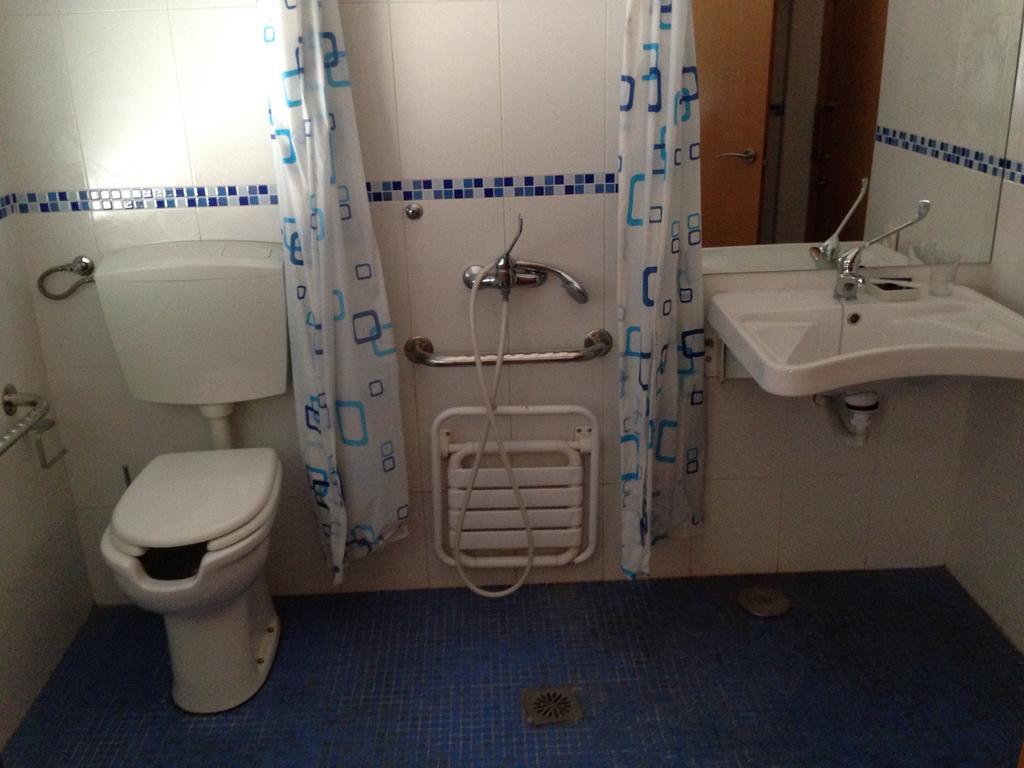 Hostal El Poligono ثامورا الغرفة الصورة