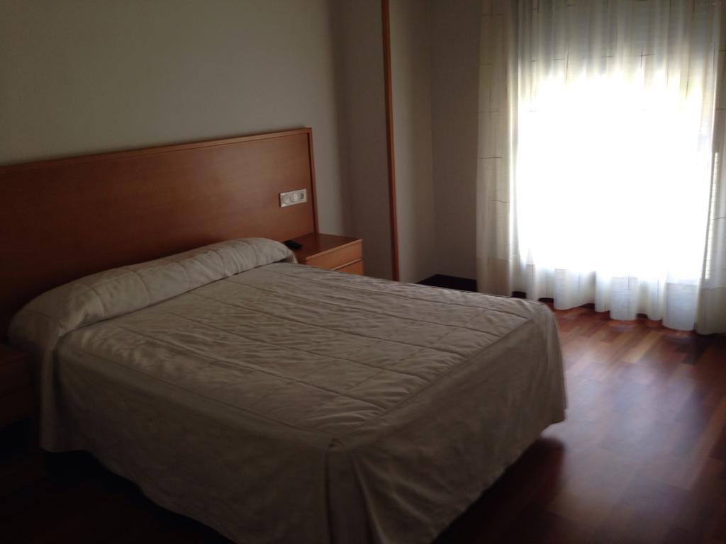 Hostal El Poligono ثامورا الغرفة الصورة