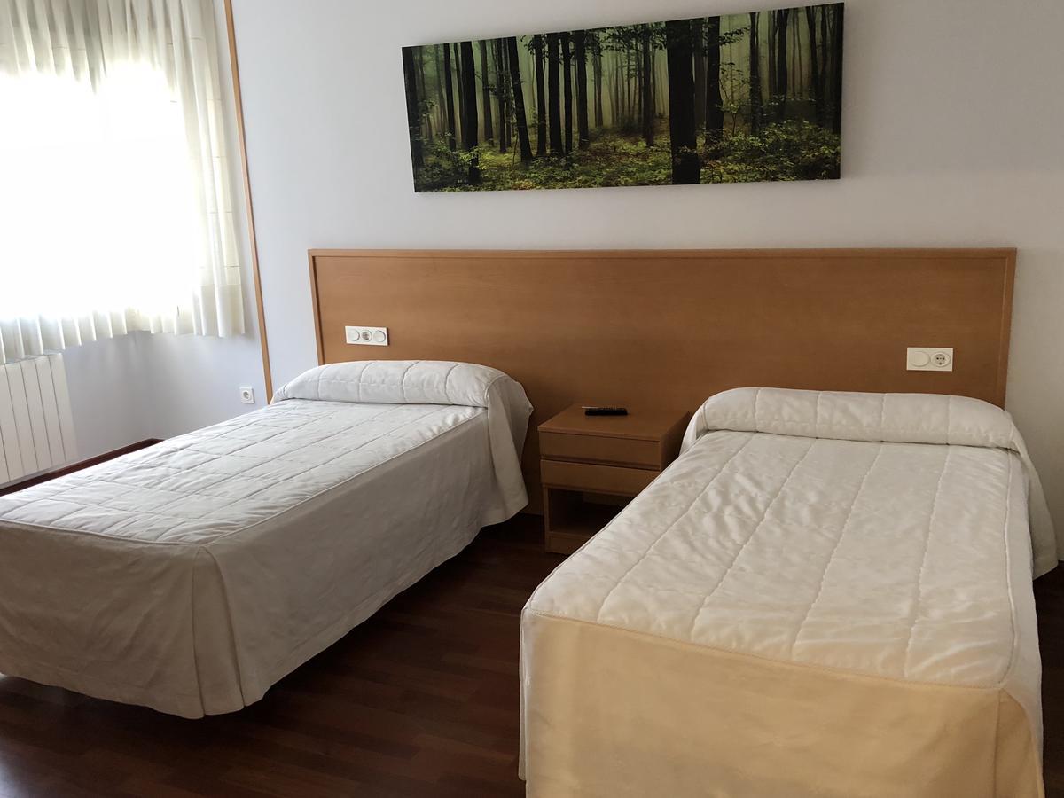 Hostal El Poligono ثامورا المظهر الخارجي الصورة