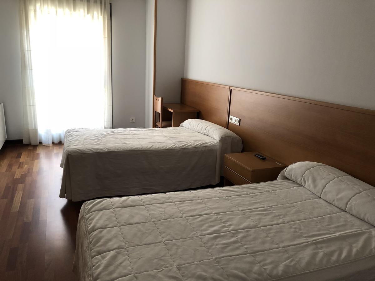 Hostal El Poligono ثامورا المظهر الخارجي الصورة